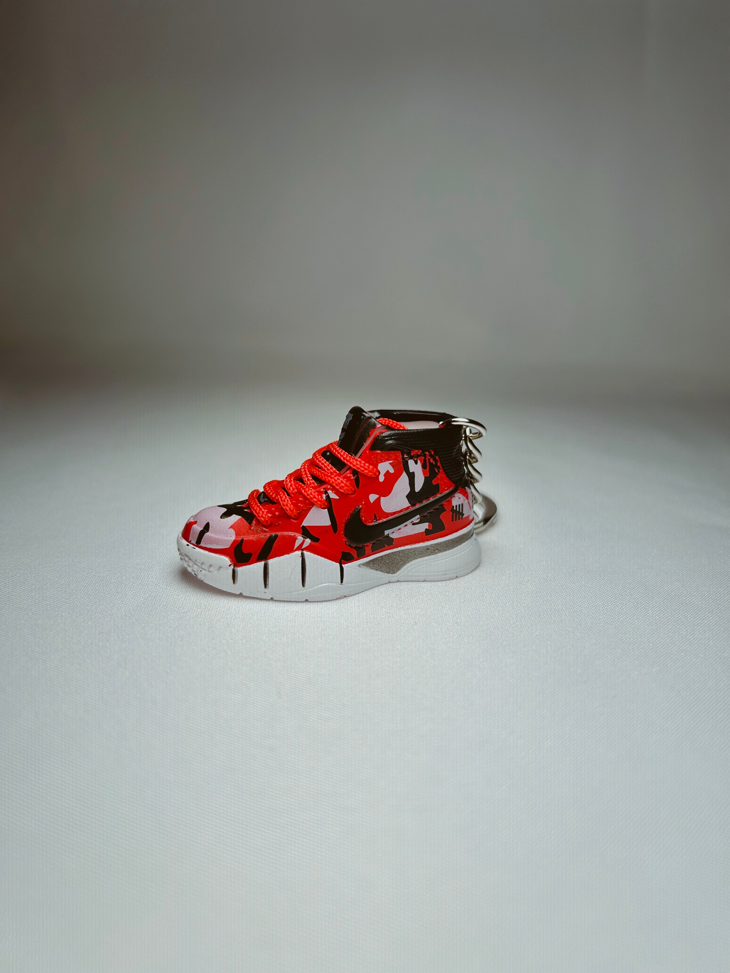 Nike Zoom Kobe 1 Protro x Undefeated Red Camo Keyring 3D Rubber