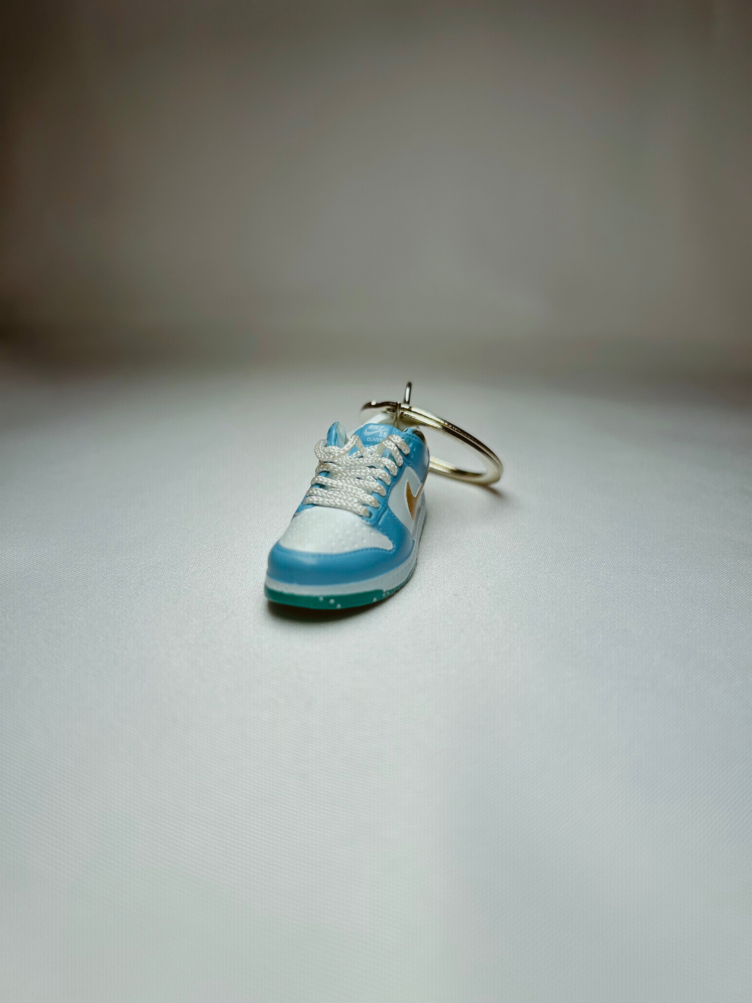 Nike SB Dunk Low Sean Cleaver Mini Shoe Keychain 3D Rubber