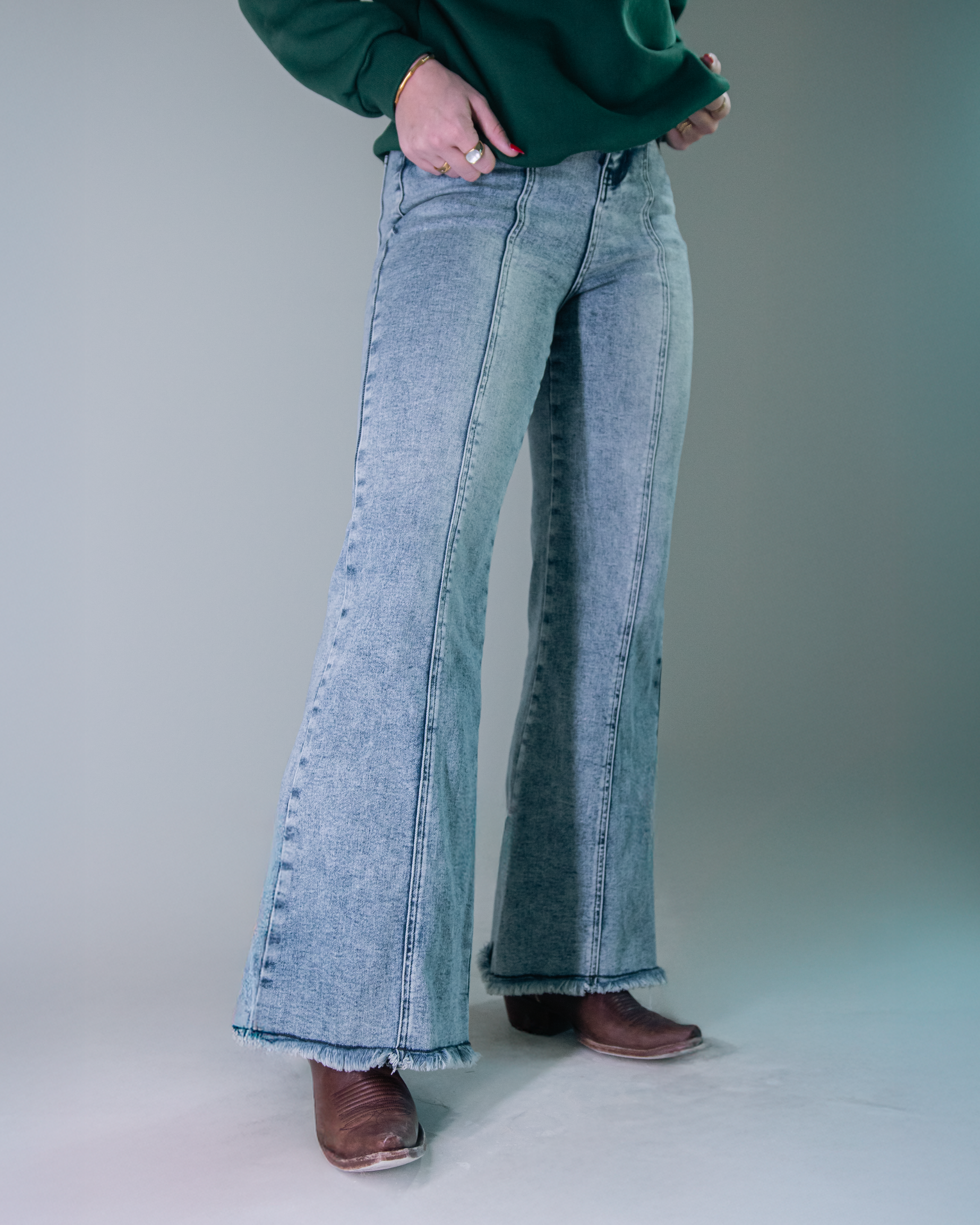 Wide Leg Palazzo Fit Jeans with Stretch