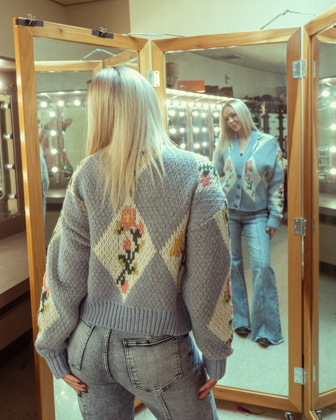 Cropped Chunky Floral Cardigan