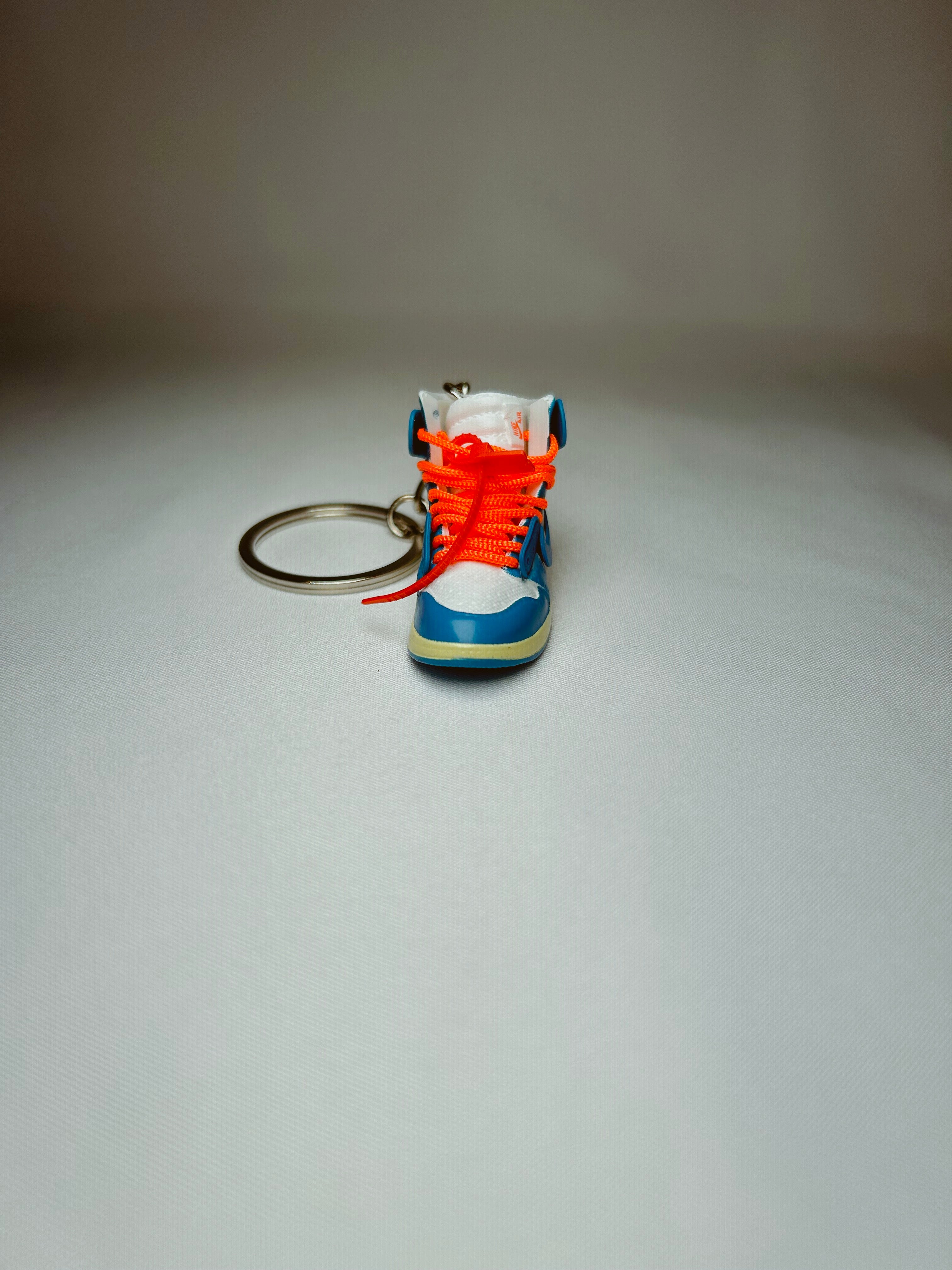 Off-White x Air Jordan 1 High UNC Neon Orange Strap Mini Shoe Keychain